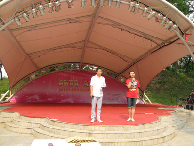 我校工會組織青年教師參加北京高校趣味運動會并策劃文化藝術交流活動